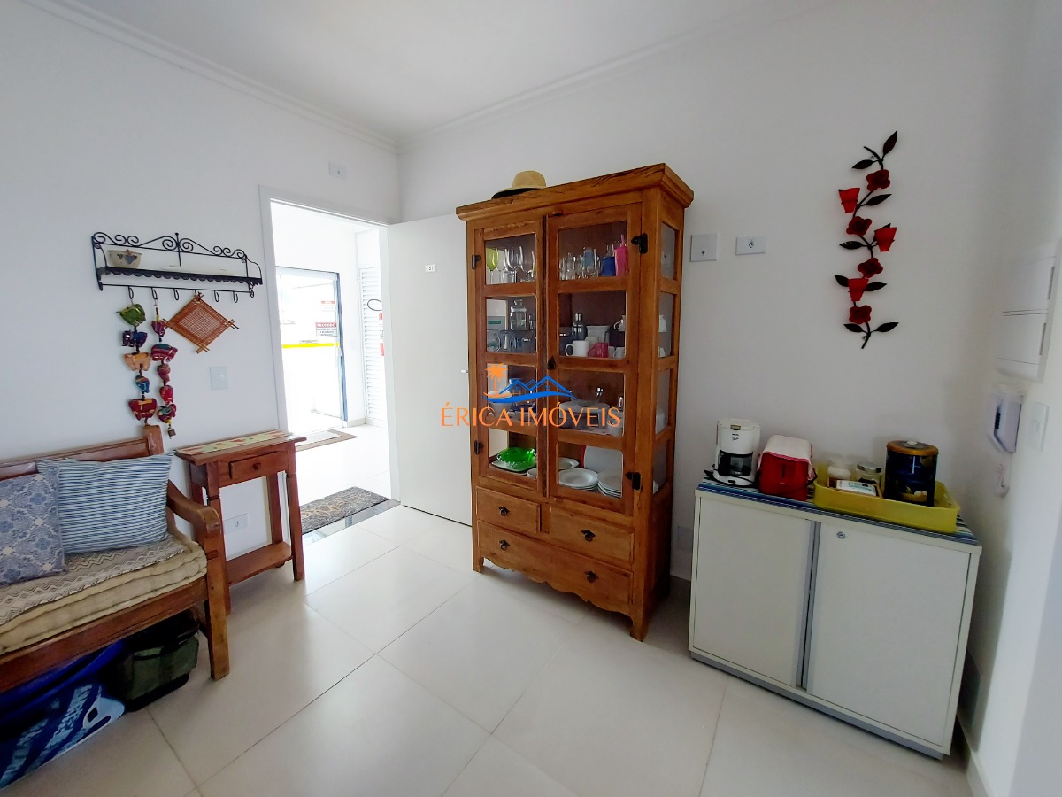 Cobertura à venda com 2 quartos, 65m² - Foto 4