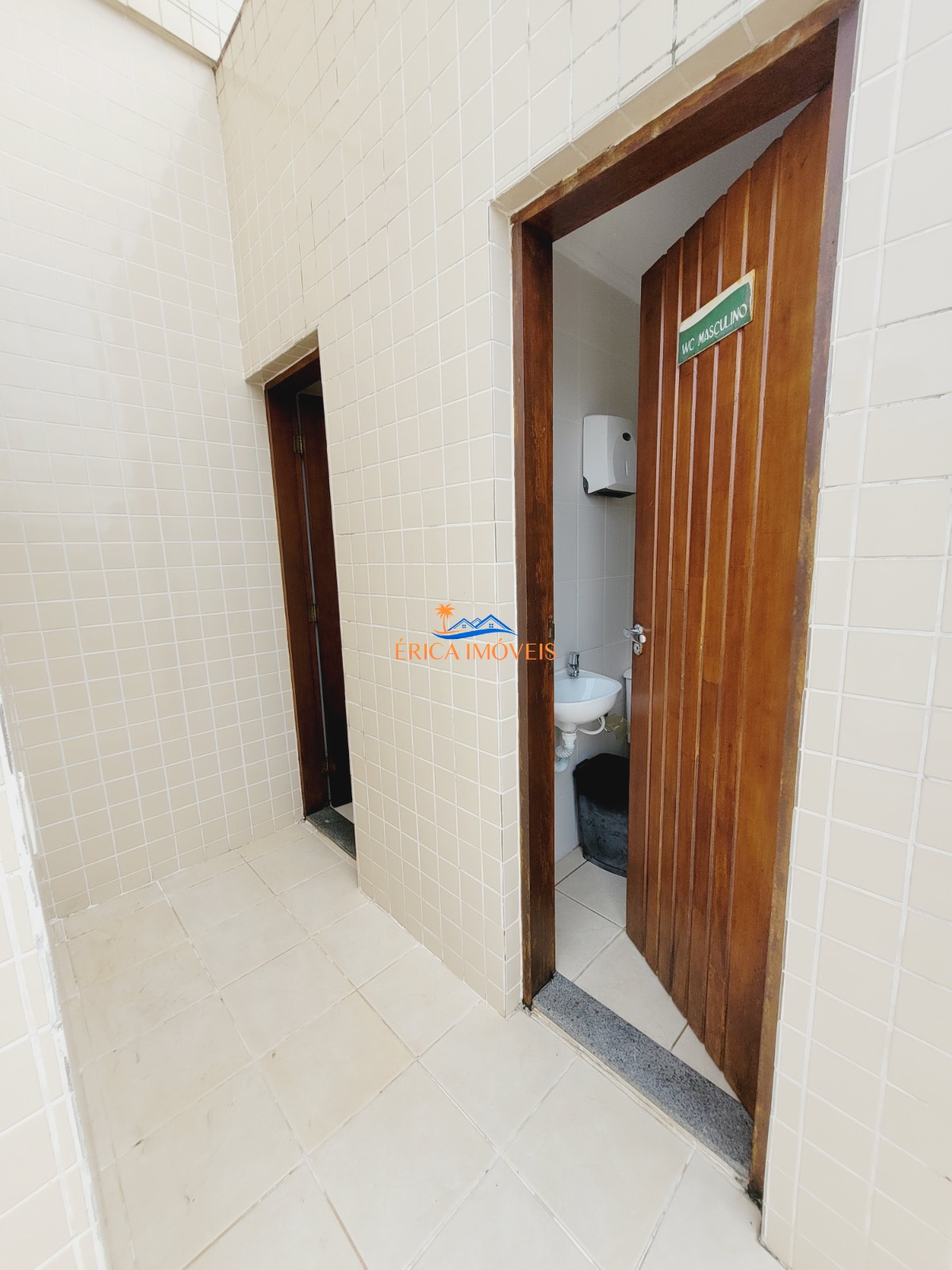 Apartamento à venda com 2 quartos, 72m² - Foto 28