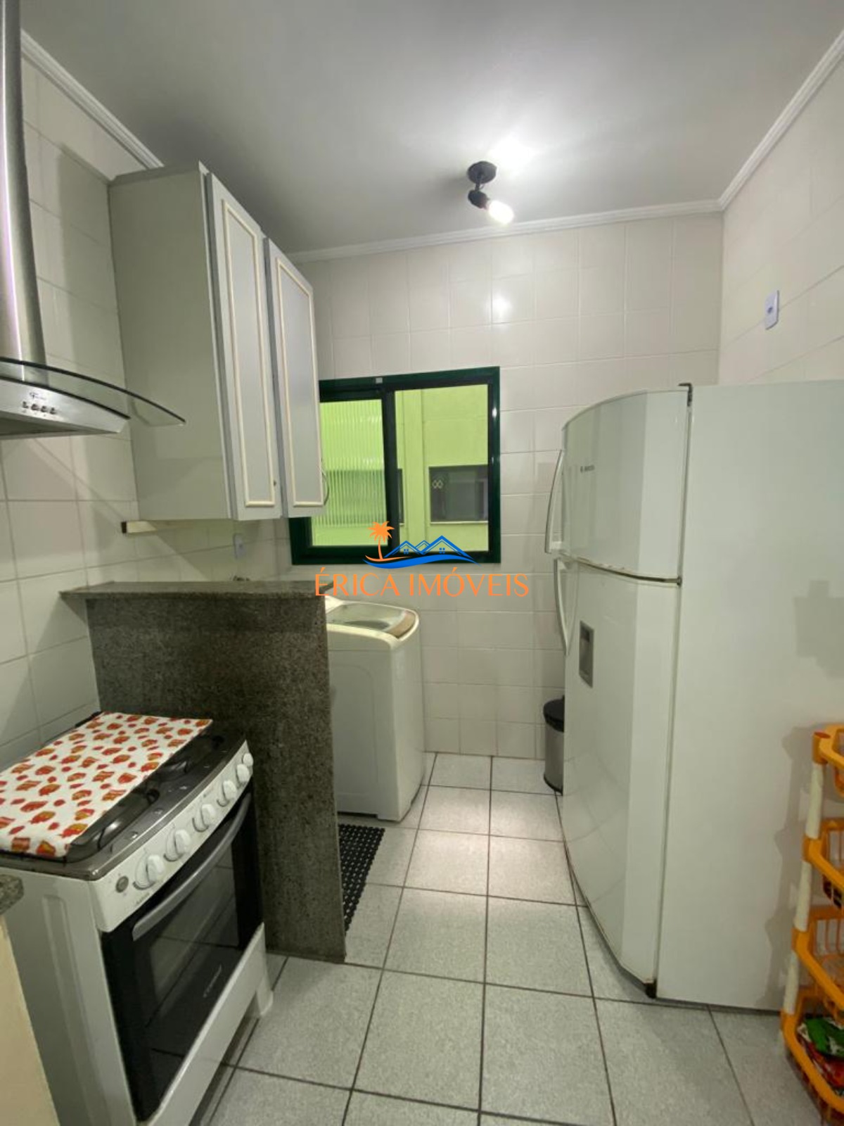 Apartamento à venda com 2 quartos, 75m² - Foto 11